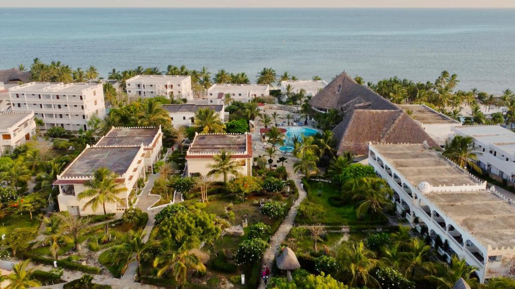 Jacaranda Beach Resort