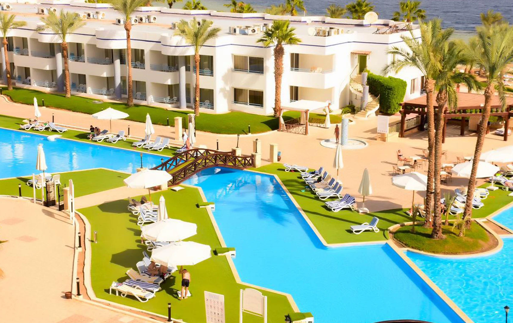Queen Sharm Beach Resort